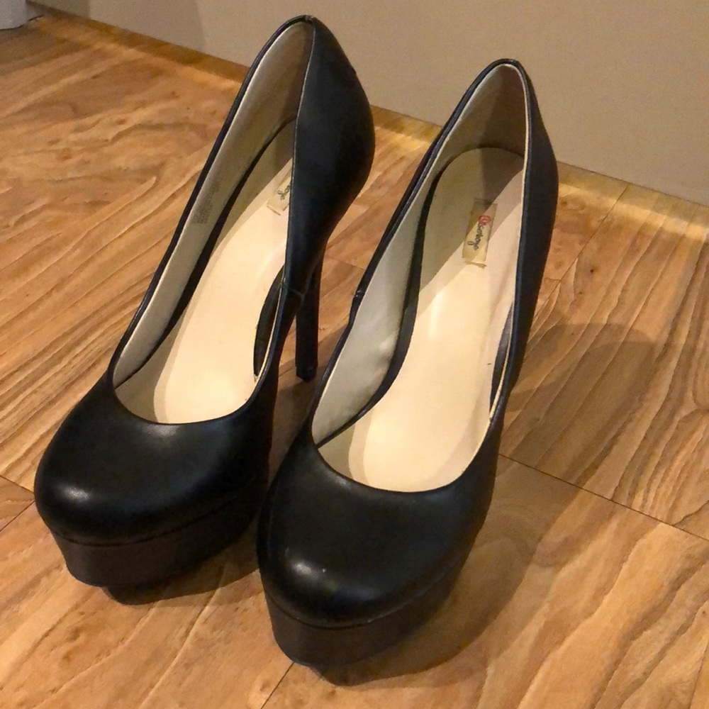 Black Olsenboye Heels Size 9